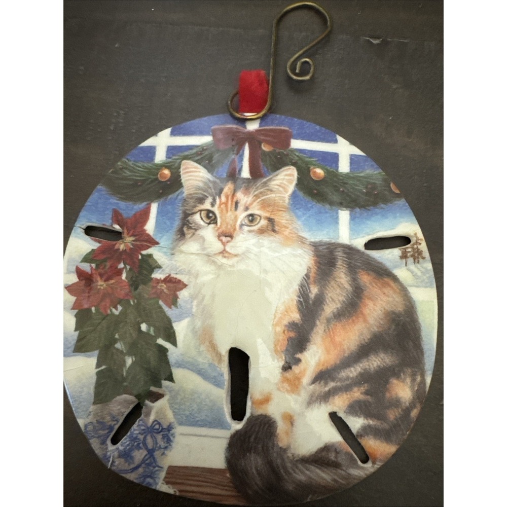 Sand‎ Dollar Christmas Ornament With Cat & Poinsettia  Orange Tabby 3" ORN92